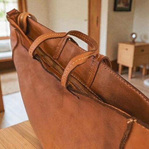 Genuine Leather Tote Bag for Women – Full Grain Shoulder Handbag with Adjustable Strap, Spacious Everyday Work Bag for Office, Travel, Shopping & College | Vintage Soft Cowhide Purse Gift for Her in Saudi Arabia