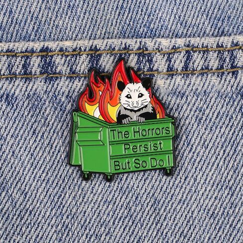 تستمر الرعب ولكن كذلك أنا Dumpster Fire Opossum Pin Brooch، دبوس المينا للدعم العاطفي، هدية لزميل العمل الصديق القلق وقح، دبابيس المشاعر الفوضوية، شارة طية صدر السترة ذات الفكاهة الداكنة من Opossum، ملحقات ميمي القلق in Kuwait