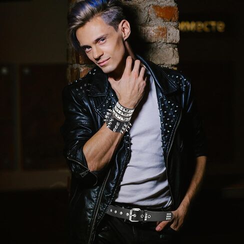 YMO حزام أسود مرصع، سوار مرصع أساور Punk Emo Spiked Cuffs Goth برشام أساور مسننة Grunge Emo Accessories للنساء والرجال in Kuwait