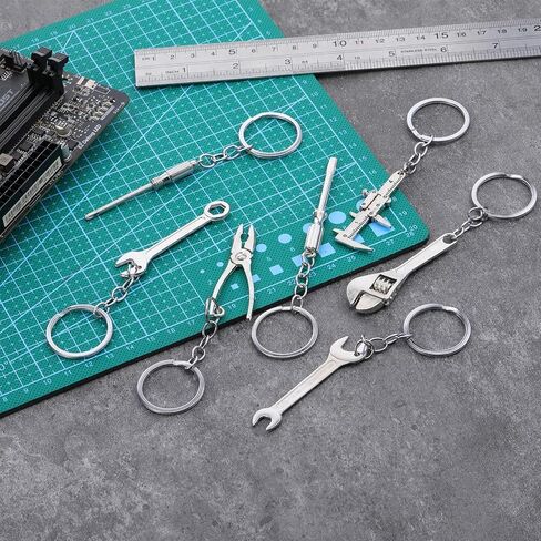 7 Pcs Mini Wrench Tool Keychain, Creative Mini Adjustable Wrenchs Key Chain Spanner Pocket Wrenchs Pendant Locking Adjustable Keychain Wrenches Metal Spanner Keyring for Key Chain Bags Hand DIY(Silver in Saudi Arabia