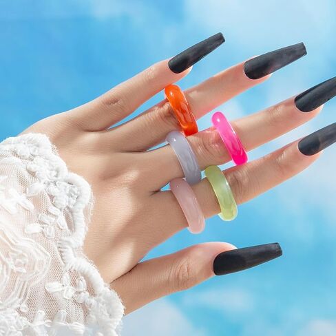 PINK TOWN Resin Chunky Knuckle Ring for Women,Multicolor Acrylic Plastic Finger Rings Set Cute Aesthetic Y2k Statement Rings Thick Dome Stacking Rings in Kuwait