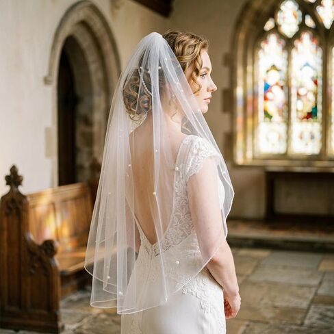 White Bridal Veil, Short Wedding Bridal Veil with Pearl 1 Tier Tulle Bride Veils with Comb Elegant Bridals Veils Headwear for Wedding Bachelorette Party Decoration Bridals Shower Gift (47cm/18.5in) in Saudi Arabia