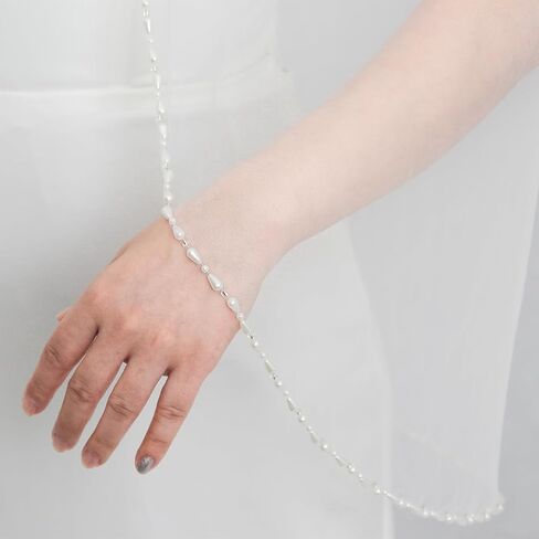 Fingertip Wedding Veil 1 Layer - Ivory Pearl Edge Bridal Veil with Comb, Lightweight Soft Tulle for Bride, Bridesmaid, Wedding Party Photo Shoot in Kuwait
