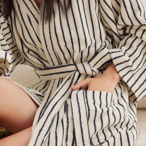 XUEMML Womens Robe 100% Cotton Luxury Stripe Bathrobe For Unisex Soft Terry Cloth Towel Robes With Pockets in Saudi Arabia
