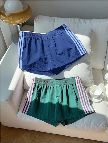 شورت قصير نسائي قصير من MakeMeChic مقاس كبير مكون من قطعتين مخطط عالي الارتفاع وخصر مرن وفضفاض مناسب in Kuwait