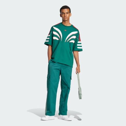 بنطال كارجو رجالي من adidas Original بمقاس فضفاض Adicolor Classics 3-Stripes، أخضر جامعي، مقاس كبير in Kuwait