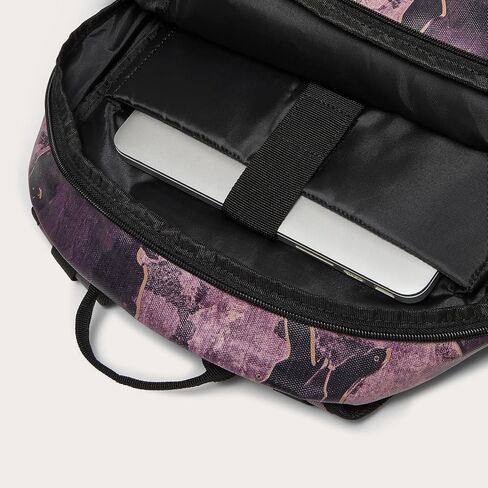 Oakley Unisex The Freshman Skate Backpack, Metal Camo Toadstool, One Size in Saudi Arabia