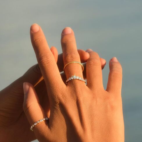 STORYJEWELLERY خواتم مطلية بالذهب للنساء، خاتم مطلي بالذهب، أساور زفاف قابلة للتكديس للنساء، حلقة ملتوية رفيعة، حلقات متراصة بسيطة in Kuwait