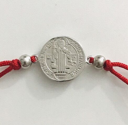 925 الفضة سانت بنديكت سوار الحبل الأحمر Pulsera Rojo، سان بينيتو - B116 مجموعات مجوهرات أنيقة للنساء مجوهرات عصرية للارتداء اليومي مجموعات الأساور الحد الأدنى in Kuwait