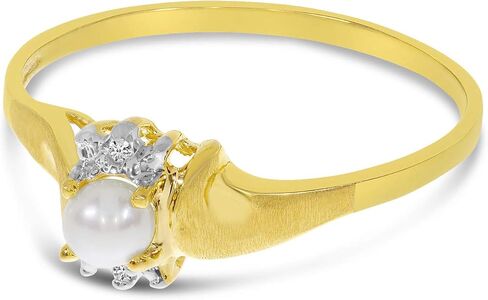 10k Yellow Gold Freshwater Cultured Pearl And Diamond Satin Finish Ring in Kuwait