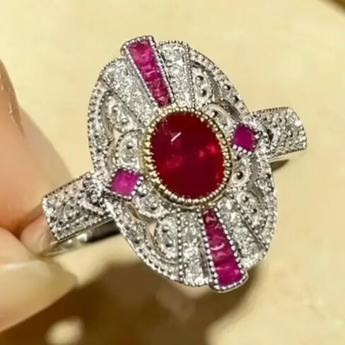 Vintage Oval Rose Red Synthetic Gemstone Rings for Women Two Tone Rings Party Banquet Charm Rings Jewelry in Kuwait