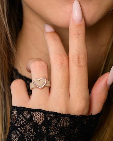Rinfit Silicone Rings for Her - Rubber Wedding Bands Bundle - Emerald Cut CZ Stone & Heart Gemstones Nude/RoseGold, Size 5 in Kuwait