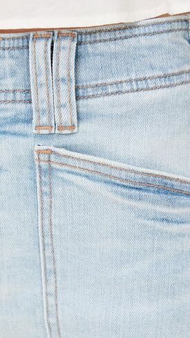 DAZE Women's Valley Girl Patch Pocket Shorts in Saudi Arabia