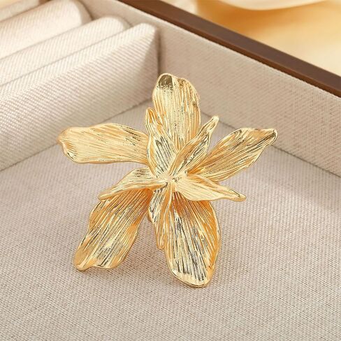 Dainty Large 3D Flower Adjustable Ring for Women Gold-Tone Elegant Textured Floral Statement Stacking Finge Band Rings Wedding Party Fashion Jewelry in Saudi Arabia