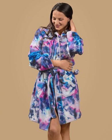 رداء MeMoi النسائي من القطيفة ذو القلنسوة Stardust Galaxy Tie Dye in Kuwait