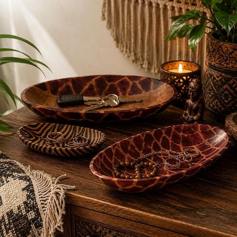 Hand-Carved Wooden Animal Print Bowl: Artisan Animal Trinket Dish, Ring Tray & Jewelry Organizer (Giraffe, 8x5 Inch) in Saudi Arabia