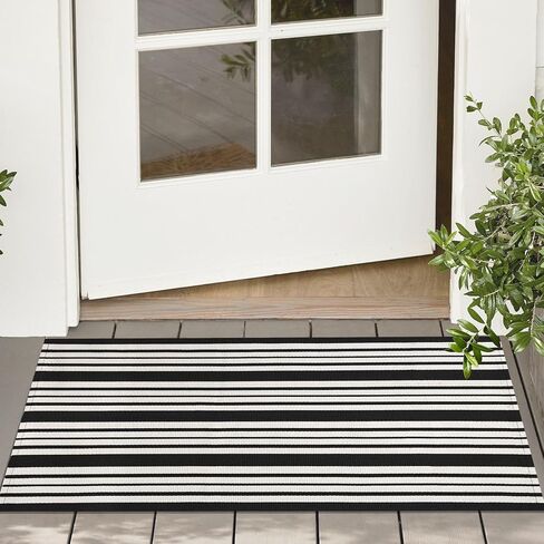 KOZYFLY Striped Outdoor Rug 3x5 Ft Front Door Rug Navy and White Hand Woven Cotton Blue Washable Outdoor Doormats Outdoor Entrance Mat for Front Door Kitchen Entryway Patio Front Porch Decor in Kuwait