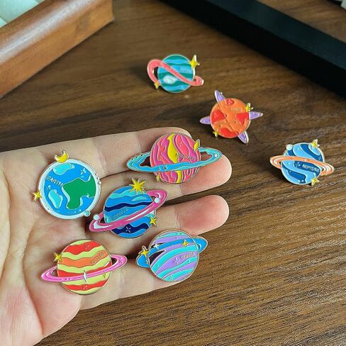 MaitianGuyou Space Planet Enamel Pin Set - 8 Pcs Creative Cosmic Star Brooches for Backpacks Jackets Hats, Unique Celestial Metal Badge Accessories for Adults in Saudi Arabia
