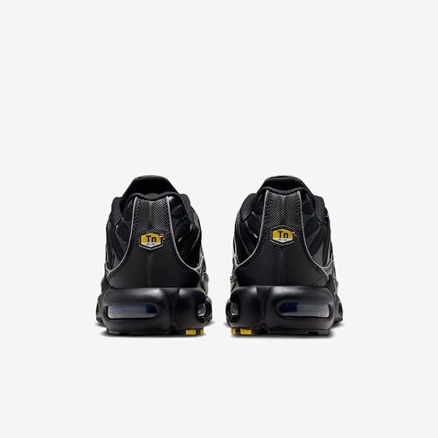 حذاء Nike Air Max Plus OG للرجال مع لمسات عاكسة للضوء (أسود/أسود/فضي معدني) مقاس 11 in Kuwait