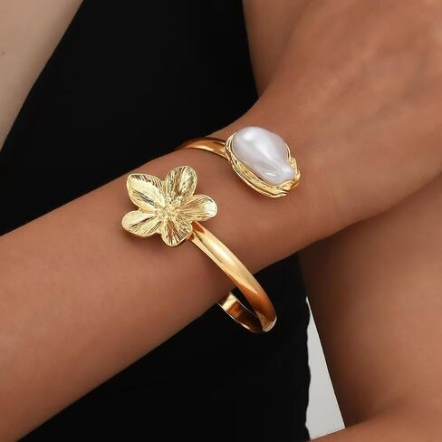Gold Adjustable Arm Cuff for Women, Ocean Inspired Open Ocean Upper Arm Bracelet, 3D Nautilus/Scallop/Starfish Motif with Baroque Pearl, Boho Beach Summer Vacation Statement Jewelry in Kuwait