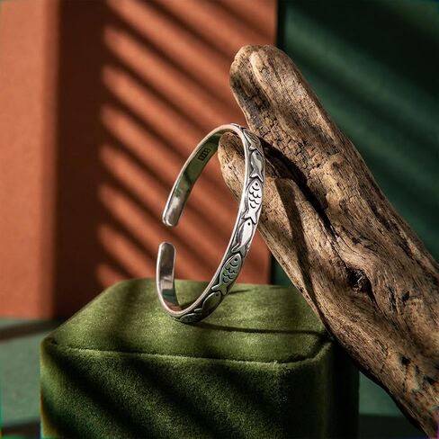 1 Piece Silver Fish Bangles Bracelets for Women, Silver Open Cuff Adjustable Textured Fish Bracelet For Women Men Sealife Lovers Statement Jewelry Accessory in Kuwait