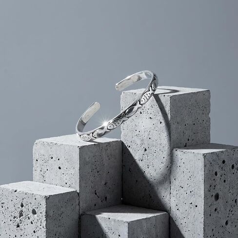 1 Piece Silver Fish Bangles Bracelets for Women, Silver Open Cuff Adjustable Textured Fish Bracelet For Women Men Sealife Lovers Statement Jewelry Accessory in Kuwait