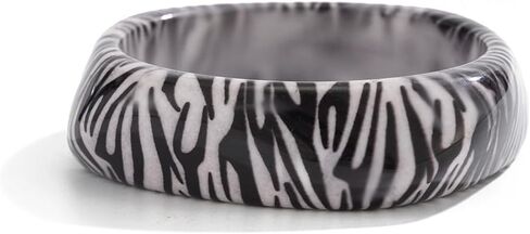 WJR Bohemian Exaggerated Irregular Geometric Acrylic Resin Bangle Bracele Handmade Chunky Zebra Leopard Pattern Round Square Wide Wristband Bracelet for Women in Saudi Arabia