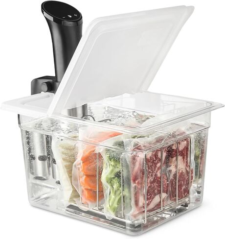حاوية EVERIE Sous Vide سعة 12 لترًا مع غطاء مفصلي قابل للطي + مقسم رف من الفولاذ المقاوم للصدأ خالٍ من التذبذب + غلاف نيوبرين عازل - حاوية معتمدة من NSF، غطاء خالٍ من مادة BPA، يناسب وعاء Anova والوعاء الفوري in Kuwait