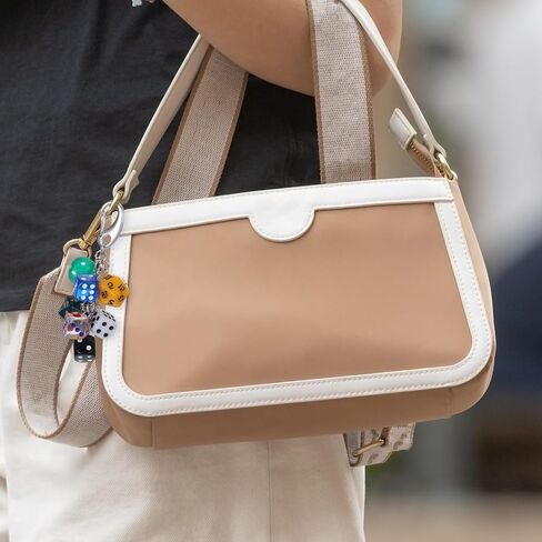 Lucky Dice Keychain Y2K Style Charm لطيف على ظهره محفظة معلقة ملحقات للحقائب والمفاتيح وحقائب الظهر in Kuwait