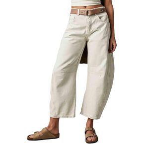 Women's casual loose fitting mid waist tube shaped jeans retro street fashion pants for women in Kuwait