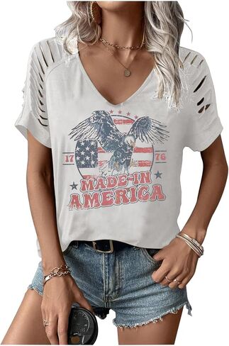 Women's 4th of July Flag Shirt Vintage V Neck 1776 Patriotic T-Shirt USA 250 Anniversary Top Graphic Tee Freedom Day in Saudi Arabia