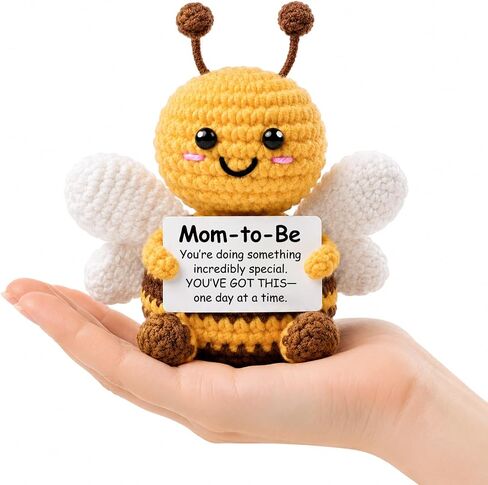 Cute Handmade Crochet Bee – Romantic Gift for Girlfriend or Boyfriend, Valentine’s Day Anniversary Birthday Present, Sweet Encouragement Keepsake, Emotional Support Desk Decor in Saudi Arabia