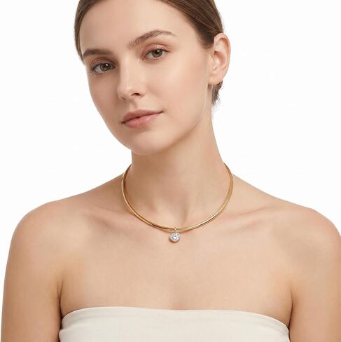 18K Gold Oval Bezel Collar Charm Necklace CZ Pendant Choker Necklaces for Women in Saudi Arabia