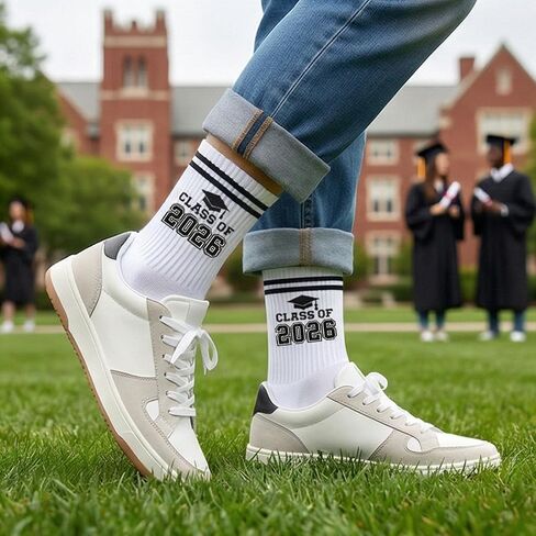2026 Graduation Socks - Class of 2026 Socks Unisex for Graduations Outfits Gifts Grade High School College Congrats Grad in Saudi Arabia