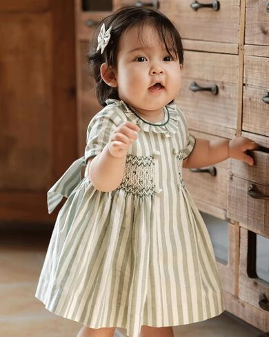 Twoflower Girls Hand-Smocked Dress - Sage Green Striped Vintage Boutique Outfit - Traditional Embroidery in Saudi Arabia