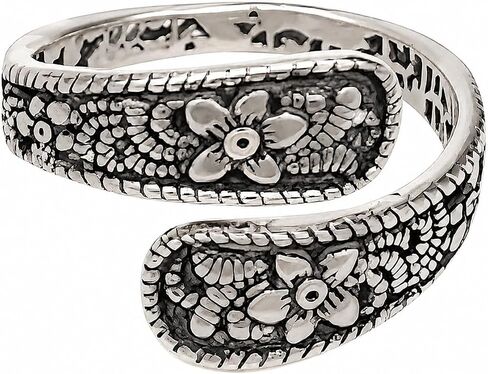 Vintage Open Adjustable Ring with Intricate Carving Design, Unique Boho Ethnic Style Finger Ring for Women, Antique Finish Statement Jewelry Gifts for Birthdays and Special Occasions in Saudi Arabia