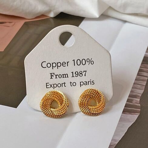 18K Gold Plated Gold Flower Stud Earrings For Women Lightweight Cute Floral Studs Jewelry for Sensitive Ears Daily Wear in Saudi Arabia