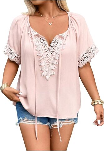 WDIRARA Women's Plus Size Lace V Neck Blouse Tie Front Short Sleeve Boho Summer Tops in Kuwait