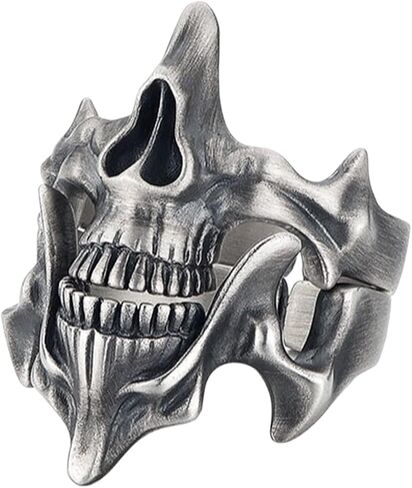 Versatile Fashion Skull Rings Accessory Retro Men's Skull Rings in Silver Punk Inspired Finger Decoration in Saudi Arabia