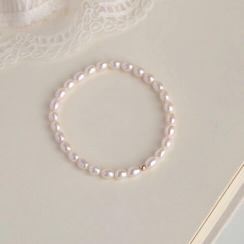Pearl Stretch Bracelet 5-6mm AA-grade Oval Pearl Bracelet for Women Size 6.7" in Saudi Arabia