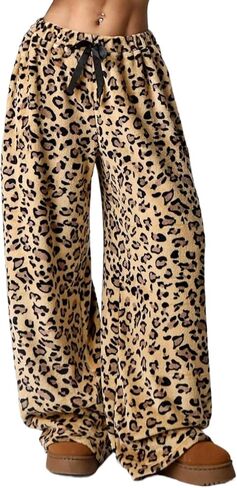 Womens Cheetah Print Fuzzy Fleece Pajama Pants Y2K Leopard Pants with Pockets Elastic Waist Warm Pj Bottoms in Saudi Arabia