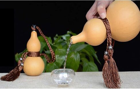 Gourd Water Bottle, 53oz Natural Wine Gourd, Outdoor Portable Water Bottle, Water, Wine Gourd Feng Shui Hu Lu Gourd Ornament for Home Decoration in Kuwait