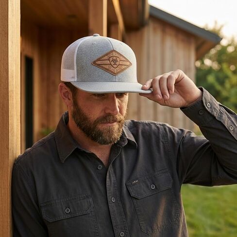 قبعة ARIAT للرجال من Diamond Boot Stitch Patch Snapback، حافة مسطحة، رمادي، مقاس واحد in Kuwait