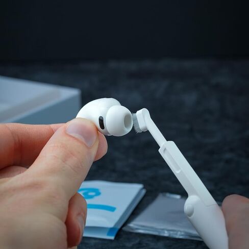 Comply Multi-Purpose Earbud Cleaning Kit | Includes Dual-Purpose Pen, Wet Wipes & Microfiber Cloth | Safely Cleans Ear Tips, Earbuds & Charging Case in Kuwait