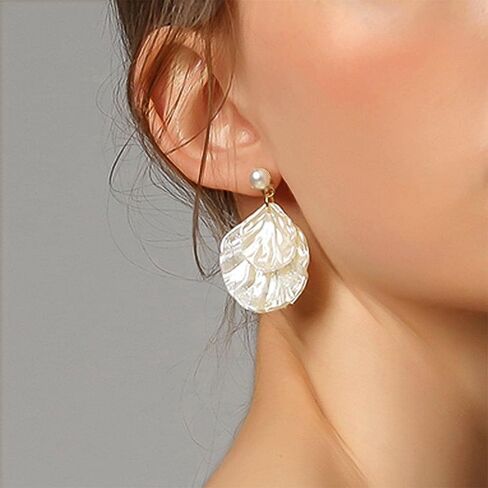 Pearl Seashell Earrings for Women Lightweight White shell Dangle Drop Earrings Elegant Wedding Statement Summer Beach Vacation Jewelry Gifts in Kuwait