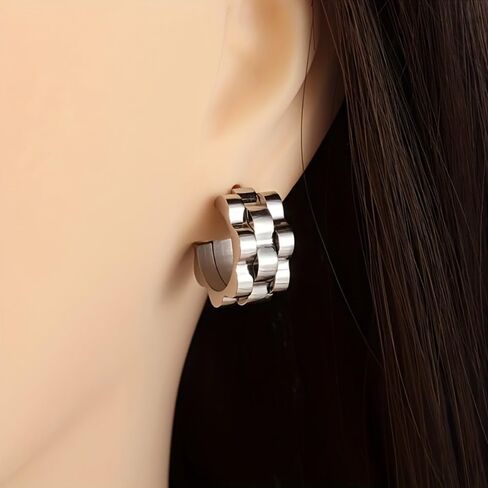 Fashion creative stainless steel wavy earrings, personalized minimalist unisex earrings, daily wear and party accessories suitable for both men and women (silver) in Saudi Arabia