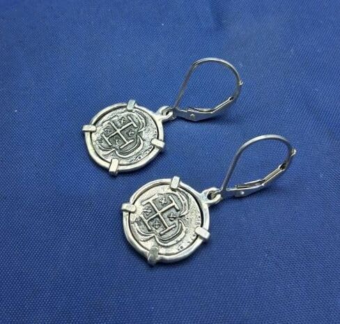Small Atocha Shipwreck Reproduction Coins Pirate Earrings With Lever Backs in Kuwait