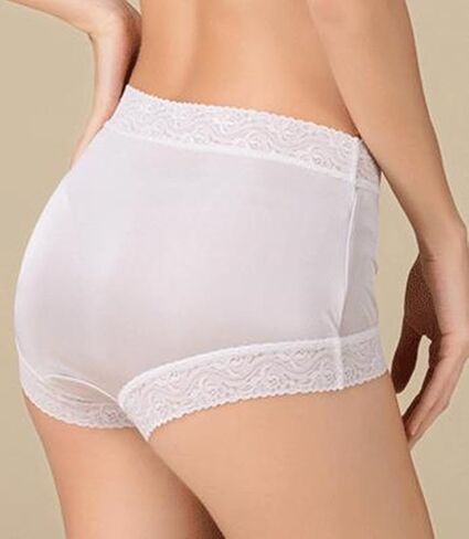 Women Lace Panties 100% Mulberry Silk Briefs Underpants Underwear hipsters in Saudi Arabia