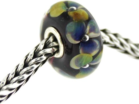 Trollbeads زجاج أصلي 61404 زهور على النيلي in Kuwait