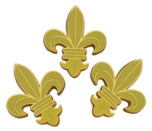 مجموعة Novel Merk Fleur De Lis - دبوس طية صدر الملوك ودبوس قبعة وربطة عنق - مع حقيبة ظهر 3 قطع in Kuwait